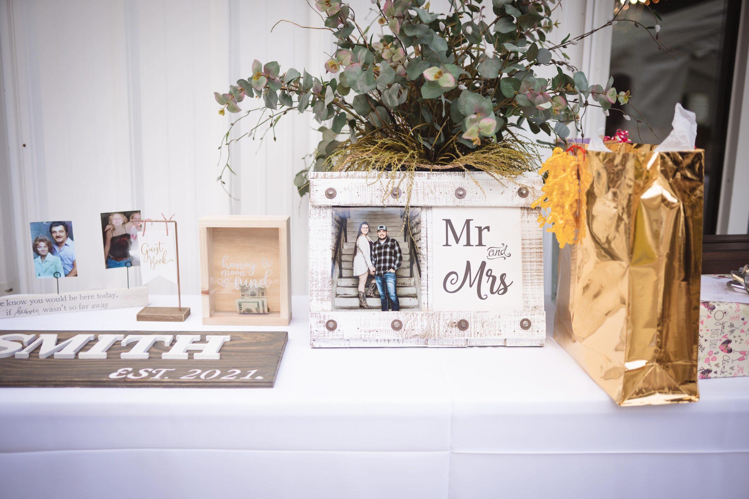 Gift Table photo