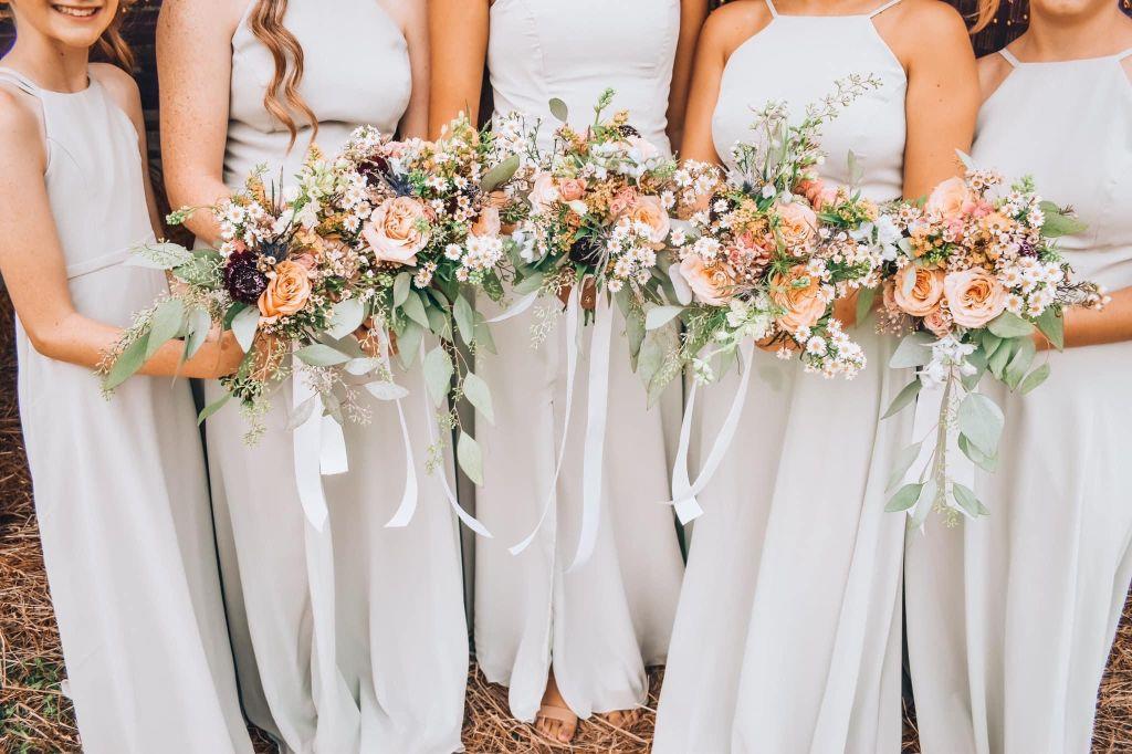 Burks wedding - photo of bridesmaids flowers